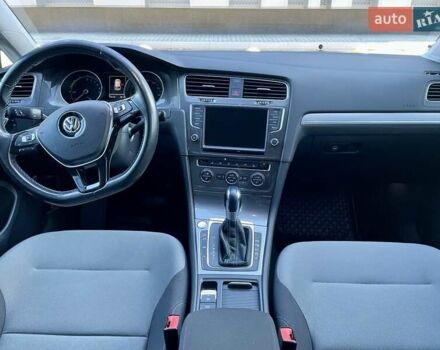 Серый Фольксваген e-Golf, объемом двигателя 0 л и пробегом 119 тыс. км за 10700 $, фото 22 на Automoto.ua