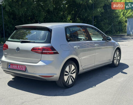 Серый Фольксваген e-Golf, объемом двигателя 0 л и пробегом 140 тыс. км за 7950 $, фото 5 на Automoto.ua