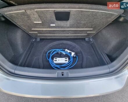 Сірий Фольксваген e-Golf, об'ємом двигуна 0 л та пробігом 48 тис. км за 12000 $, фото 34 на Automoto.ua