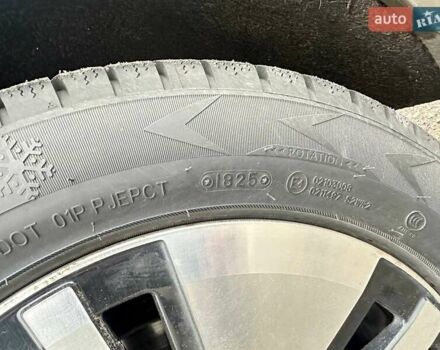 Серый Фольксваген e-Golf, объемом двигателя 0 л и пробегом 107 тыс. км за 10300 $, фото 22 на Automoto.ua