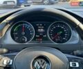 Серый Фольксваген e-Golf, объемом двигателя 0 л и пробегом 72 тыс. км за 11390 $, фото 28 на Automoto.ua