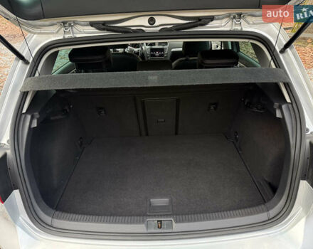 Серый Фольксваген e-Golf, объемом двигателя 0 л и пробегом 120 тыс. км за 7999 $, фото 37 на Automoto.ua