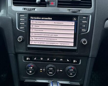 Сірий Фольксваген e-Golf, об'ємом двигуна 0 л та пробігом 152 тис. км за 7999 $, фото 31 на Automoto.ua