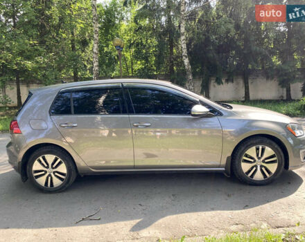 Серый Фольксваген e-Golf, объемом двигателя 0 л и пробегом 73 тыс. км за 8900 $, фото 7 на Automoto.ua
