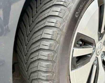 Серый Фольксваген e-Golf, объемом двигателя 0 л и пробегом 96 тыс. км за 9100 $, фото 26 на Automoto.ua