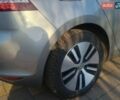Серый Фольксваген e-Golf, объемом двигателя 0 л и пробегом 115 тыс. км за 9800 $, фото 28 на Automoto.ua
