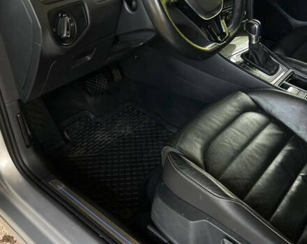 Серый Фольксваген e-Golf, объемом двигателя 0 л и пробегом 113 тыс. км за 9999 $, фото 18 на Automoto.ua