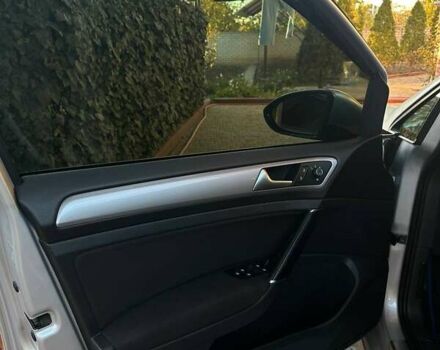 Сірий Фольксваген e-Golf, об'ємом двигуна 0 л та пробігом 39 тис. км за 12000 $, фото 8 на Automoto.ua