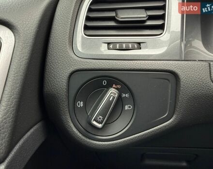 Серый Фольксваген e-Golf, объемом двигателя 0 л и пробегом 116 тыс. км за 9200 $, фото 23 на Automoto.ua