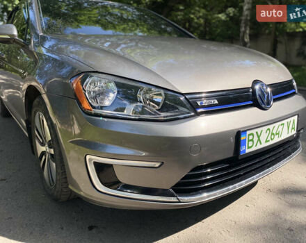 Серый Фольксваген e-Golf, объемом двигателя 0 л и пробегом 73 тыс. км за 8900 $, фото 8 на Automoto.ua