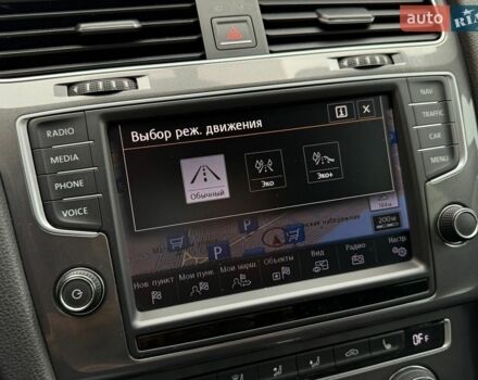 Серый Фольксваген e-Golf, объемом двигателя 0 л и пробегом 116 тыс. км за 9200 $, фото 30 на Automoto.ua