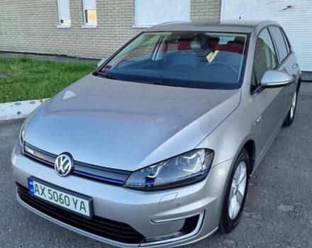 Сірий Фольксваген e-Golf, об'ємом двигуна 0 л та пробігом 48 тис. км за 12000 $, фото 9 на Automoto.ua