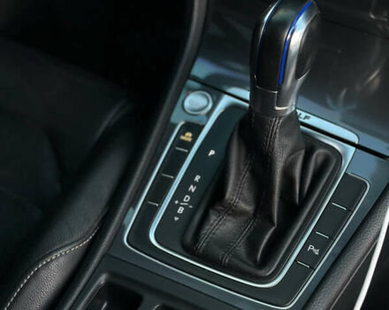 Серый Фольксваген e-Golf, объемом двигателя 0 л и пробегом 159 тыс. км за 9000 $, фото 21 на Automoto.ua