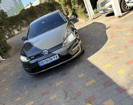 Серый Фольксваген e-Golf, объемом двигателя 0 л и пробегом 165 тыс. км за 8800 $, фото 2 на Automoto.ua
