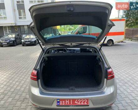 Серый Фольксваген e-Golf, объемом двигателя 0 л и пробегом 148 тыс. км за 9799 $, фото 15 на Automoto.ua