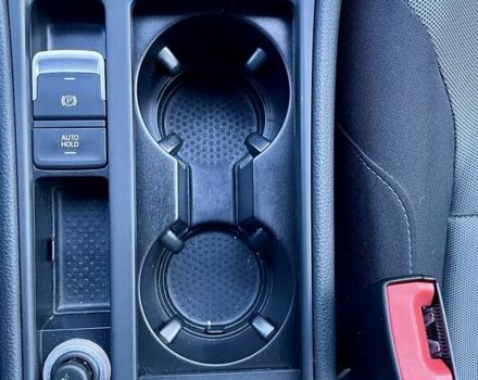 Серый Фольксваген e-Golf, объемом двигателя 0 л и пробегом 119 тыс. км за 10700 $, фото 43 на Automoto.ua