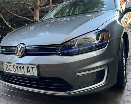 Сірий Фольксваген e-Golf, об'ємом двигуна 0 л та пробігом 63 тис. км за 16750 $, фото 2 на Automoto.ua