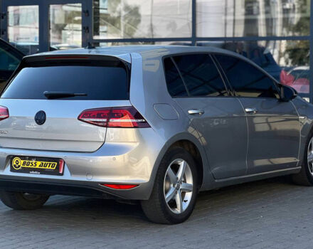 Серый Фольксваген e-Golf, объемом двигателя 24 л и пробегом 122 тыс. км за 10400 $, фото 5 на Automoto.ua