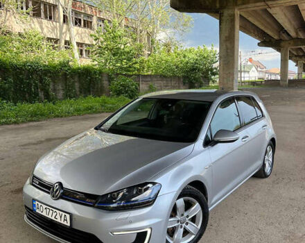 Серый Фольксваген e-Golf, объемом двигателя 0 л и пробегом 113 тыс. км за 9999 $, фото 1 на Automoto.ua