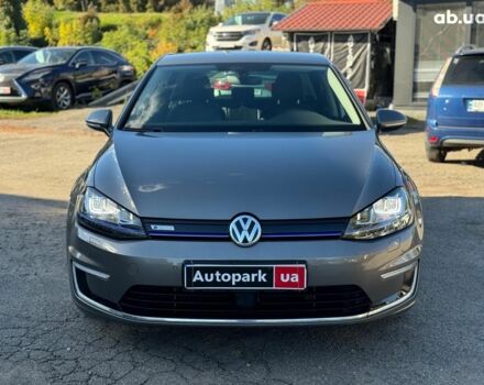 Серый Фольксваген e-Golf, объемом двигателя 0 л и пробегом 72 тыс. км за 11390 $, фото 1 на Automoto.ua
