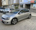 Серый Фольксваген e-Golf, объемом двигателя 0 л и пробегом 148 тыс. км за 9799 $, фото 2 на Automoto.ua