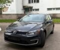 Серый Фольксваген e-Golf, объемом двигателя 85 л и пробегом 151 тыс. км за 9000 $, фото 1 на Automoto.ua