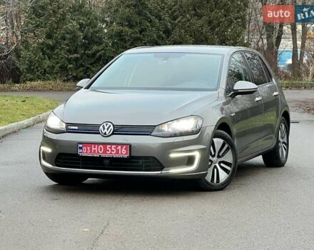 Серый Фольксваген e-Golf, объемом двигателя 0 л и пробегом 127 тыс. км за 8850 $, фото 1 на Automoto.ua