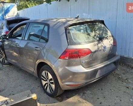 Серый Фольксваген e-Golf, объемом двигателя 0 л и пробегом 103 тыс. км за 6900 $, фото 5 на Automoto.ua