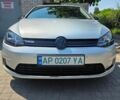 Серый Фольксваген e-Golf, объемом двигателя 0 л и пробегом 114 тыс. км за 11000 $, фото 1 на Automoto.ua