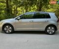 Серый Фольксваген e-Golf, объемом двигателя 0 л и пробегом 104 тыс. км за 9988 $, фото 2 на Automoto.ua