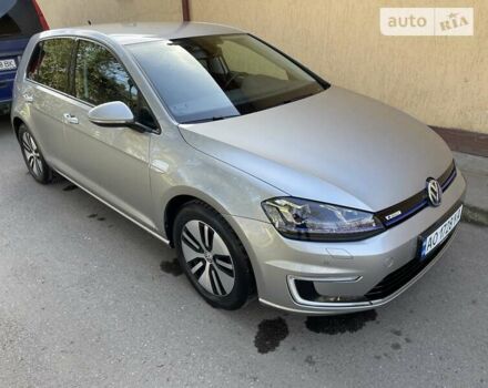 Серый Фольксваген e-Golf, объемом двигателя 0 л и пробегом 70 тыс. км за 13400 $, фото 5 на Automoto.ua