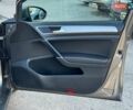 Серый Фольксваген e-Golf, объемом двигателя 0 л и пробегом 72 тыс. км за 11390 $, фото 23 на Automoto.ua