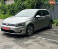 Серый Фольксваген e-Golf, объемом двигателя 0 л и пробегом 110 тыс. км за 8900 $, фото 2 на Automoto.ua
