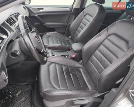 Сірий Фольксваген e-Golf, об'ємом двигуна 0 л та пробігом 117 тис. км за 8600 $, фото 16 на Automoto.ua