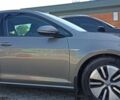 Серый Фольксваген e-Golf, объемом двигателя 0 л и пробегом 126 тыс. км за 9100 $, фото 1 на Automoto.ua