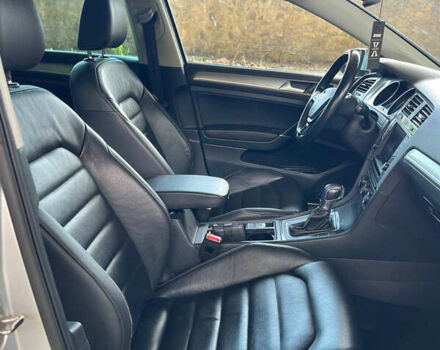 Серый Фольксваген e-Golf, объемом двигателя 0 л и пробегом 113 тыс. км за 9999 $, фото 14 на Automoto.ua