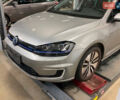 Серый Фольксваген e-Golf, объемом двигателя 0 л и пробегом 114 тыс. км за 8999 $, фото 1 на Automoto.ua