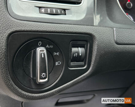 Сірий Фольксваген e-Golf, об'ємом двигуна 24 л та пробігом 107 тис. км за 9900 $, фото 17 на Automoto.ua