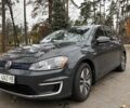 Серый Фольксваген e-Golf, объемом двигателя 0 л и пробегом 96 тыс. км за 9100 $, фото 1 на Automoto.ua