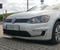 Серый Фольксваген e-Golf, объемом двигателя 0 л и пробегом 74 тыс. км за 10500 $, фото 24 на Automoto.ua