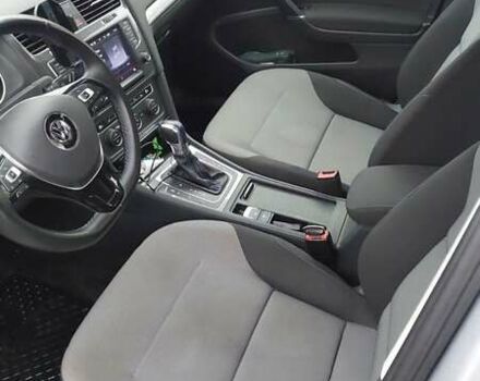 Серый Фольксваген e-Golf, объемом двигателя 0 л и пробегом 92 тыс. км за 9500 $, фото 12 на Automoto.ua