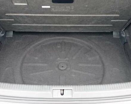 Серый Фольксваген e-Golf, объемом двигателя 0 л и пробегом 77 тыс. км за 8700 $, фото 7 на Automoto.ua