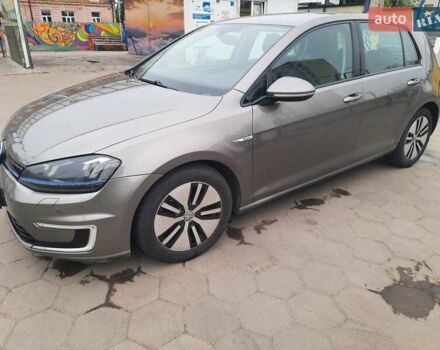 Сірий Фольксваген e-Golf, об'ємом двигуна 0 л та пробігом 142 тис. км за 9000 $, фото 5 на Automoto.ua