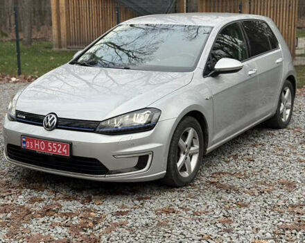 Серый Фольксваген e-Golf, объемом двигателя 0 л и пробегом 120 тыс. км за 7999 $, фото 6 на Automoto.ua