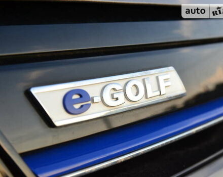 Серый Фольксваген e-Golf, объемом двигателя 0 л и пробегом 115 тыс. км за 9999 $, фото 15 на Automoto.ua
