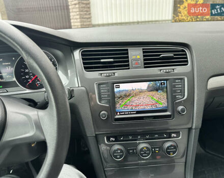 Серый Фольксваген e-Golf, объемом двигателя 0 л и пробегом 95 тыс. км за 8200 $, фото 1 на Automoto.ua