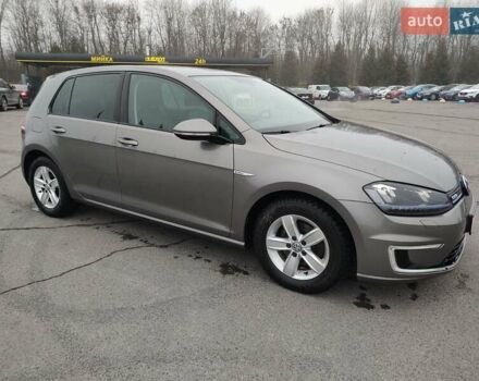 Сірий Фольксваген e-Golf, об'ємом двигуна 0 л та пробігом 117 тис. км за 8600 $, фото 12 на Automoto.ua