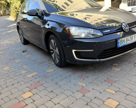 Серый Фольксваген e-Golf, объемом двигателя 0 л и пробегом 165 тыс. км за 8800 $, фото 3 на Automoto.ua