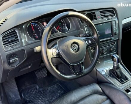 Серый Фольксваген e-Golf, объемом двигателя 0 л и пробегом 72 тыс. км за 11390 $, фото 17 на Automoto.ua