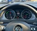 Серый Фольксваген e-Golf, объемом двигателя 0 л и пробегом 72 тыс. км за 11390 $, фото 28 на Automoto.ua